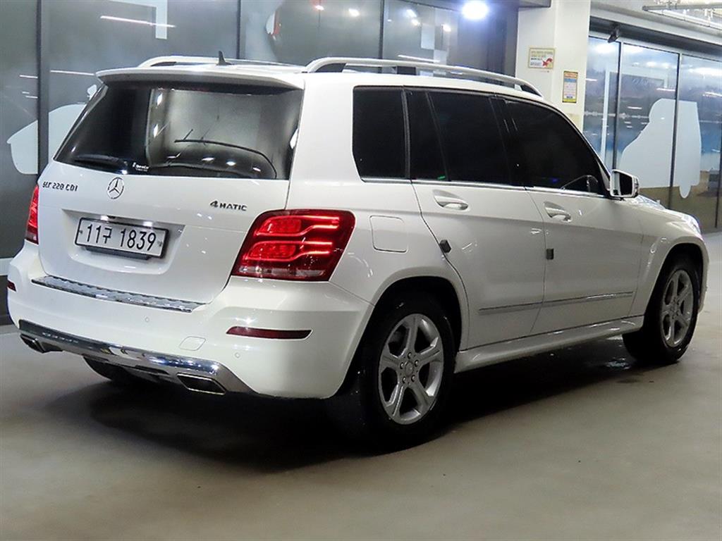Mercedes Benz GLK Class - Vista 4
