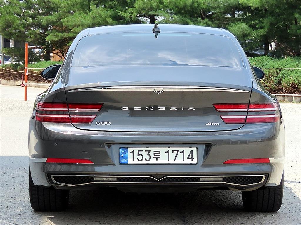 Genesis G80 - Vista 4