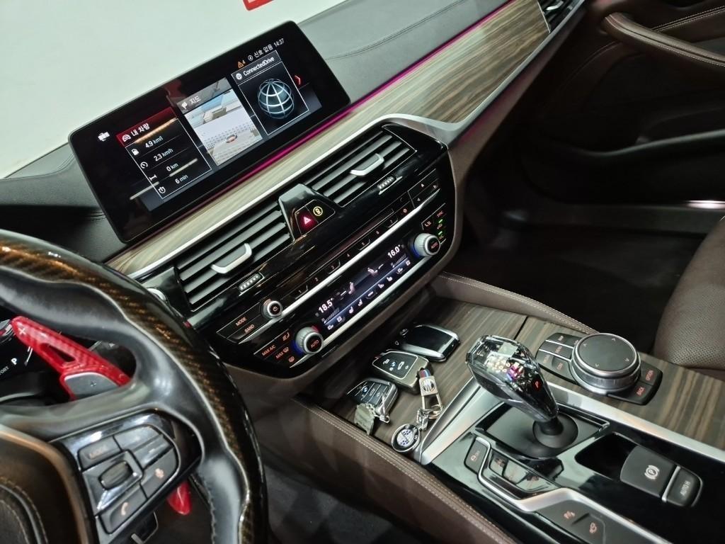 BMW 5 Series - Vista 12