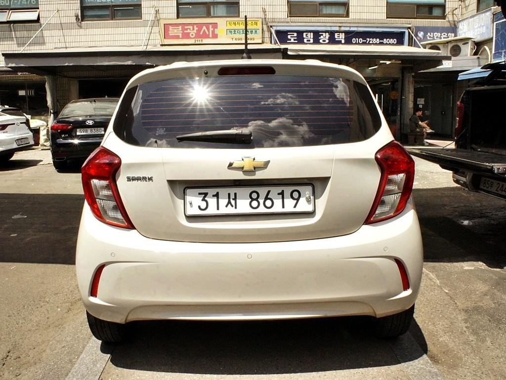 Chevrolet Spark - Vista 5