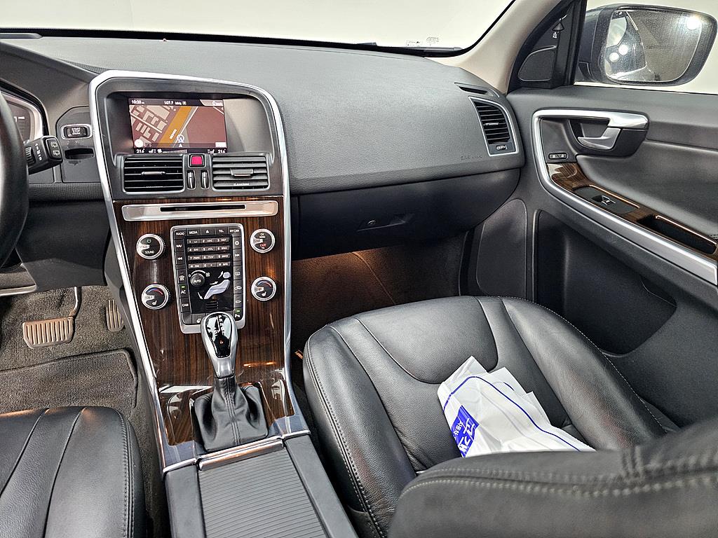Volvo XC60 - Vista 10