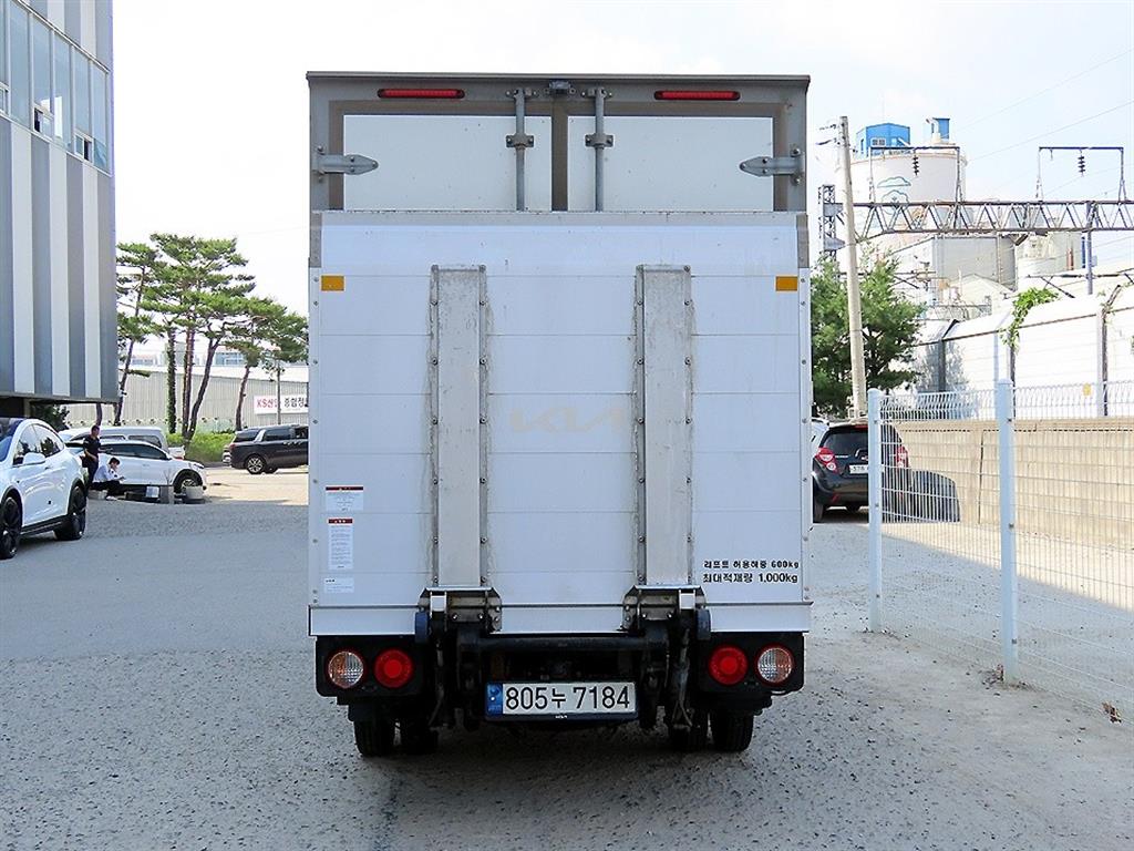 Small Truck Top_Integrated Top Powergate - Vista 4