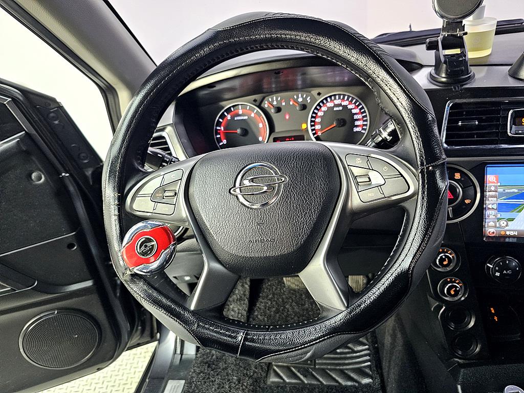 Ssangyong Korando - Vista 12