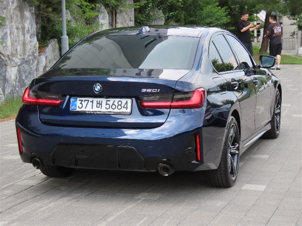 BMW 3 series - Vista 5