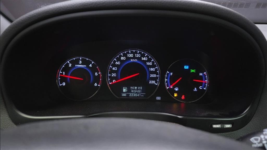 HYUNDAI Santa Fe - Vista 8