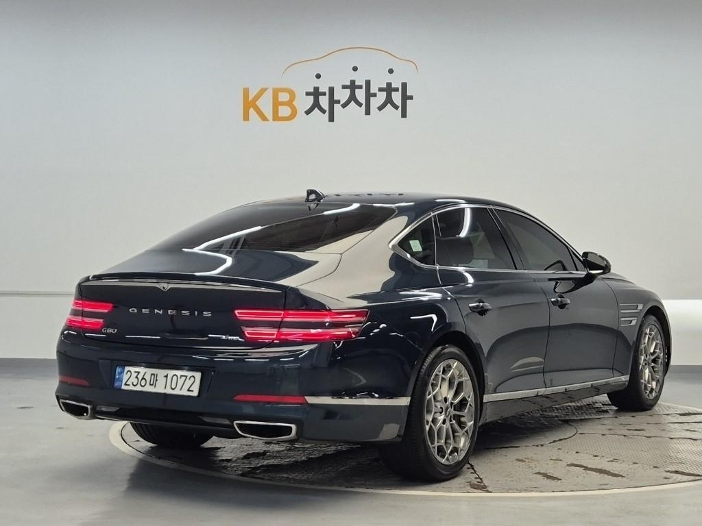 Genesis G80 - Vista 3