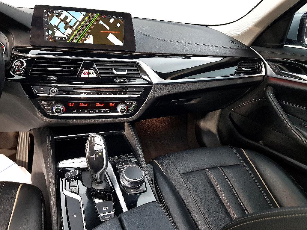 BMW 5 Series - Vista 10
