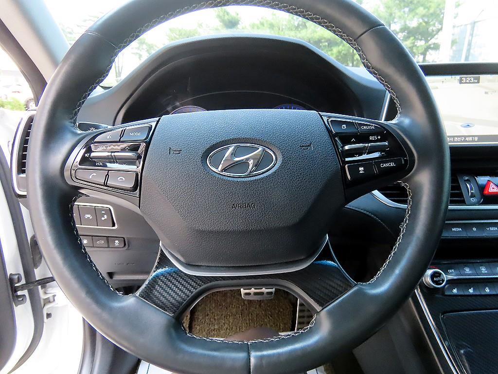HYUNDAI Grandeur - Vista 8