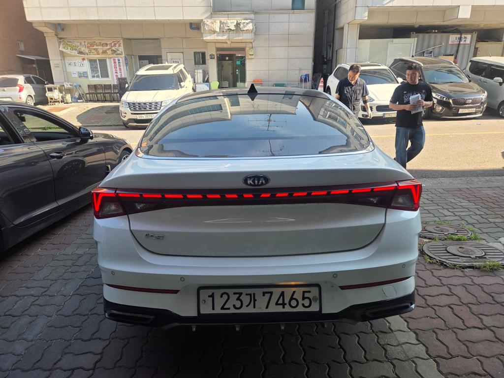 KIA K5 - Vista 3