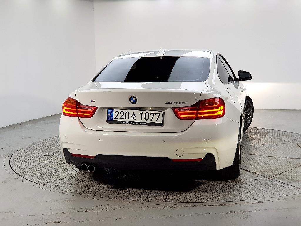 BMW 4 Series - Vista 3