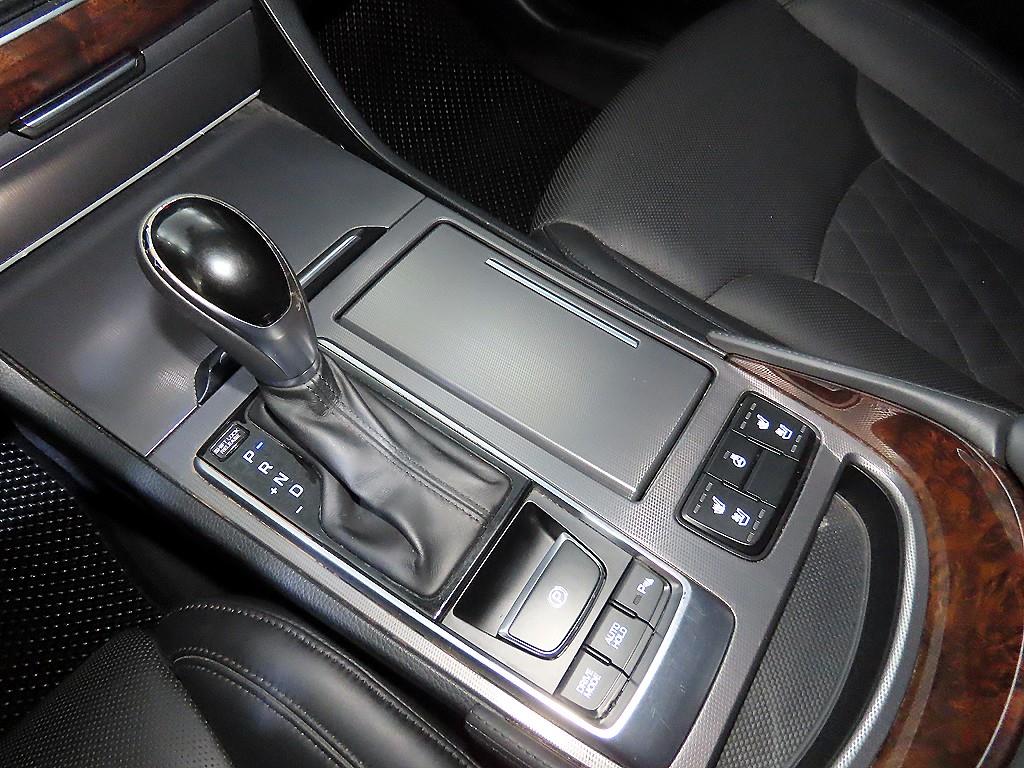 HYUNDAI Aslan - Vista 12