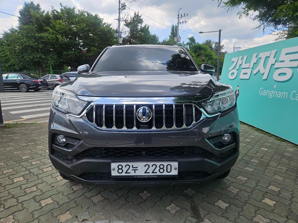 Ssangyong Rexton 2019 Gris - Importación desde Corea - HF Imports Iquique - Foto 1