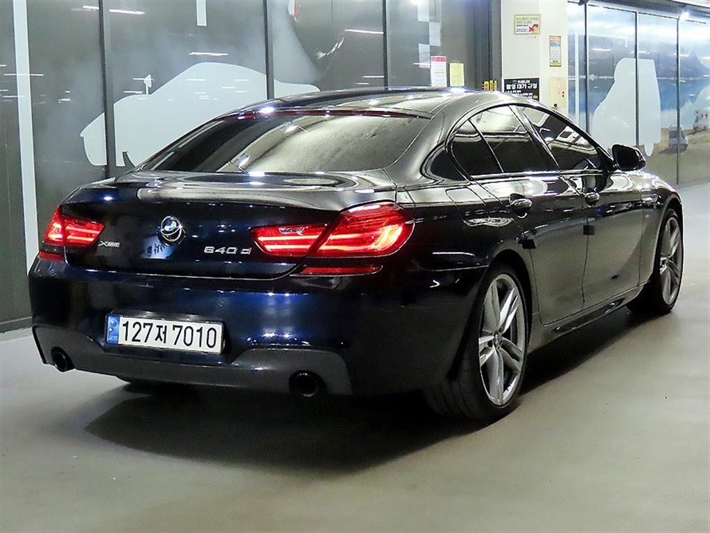 BMW 6 series - Vista 4