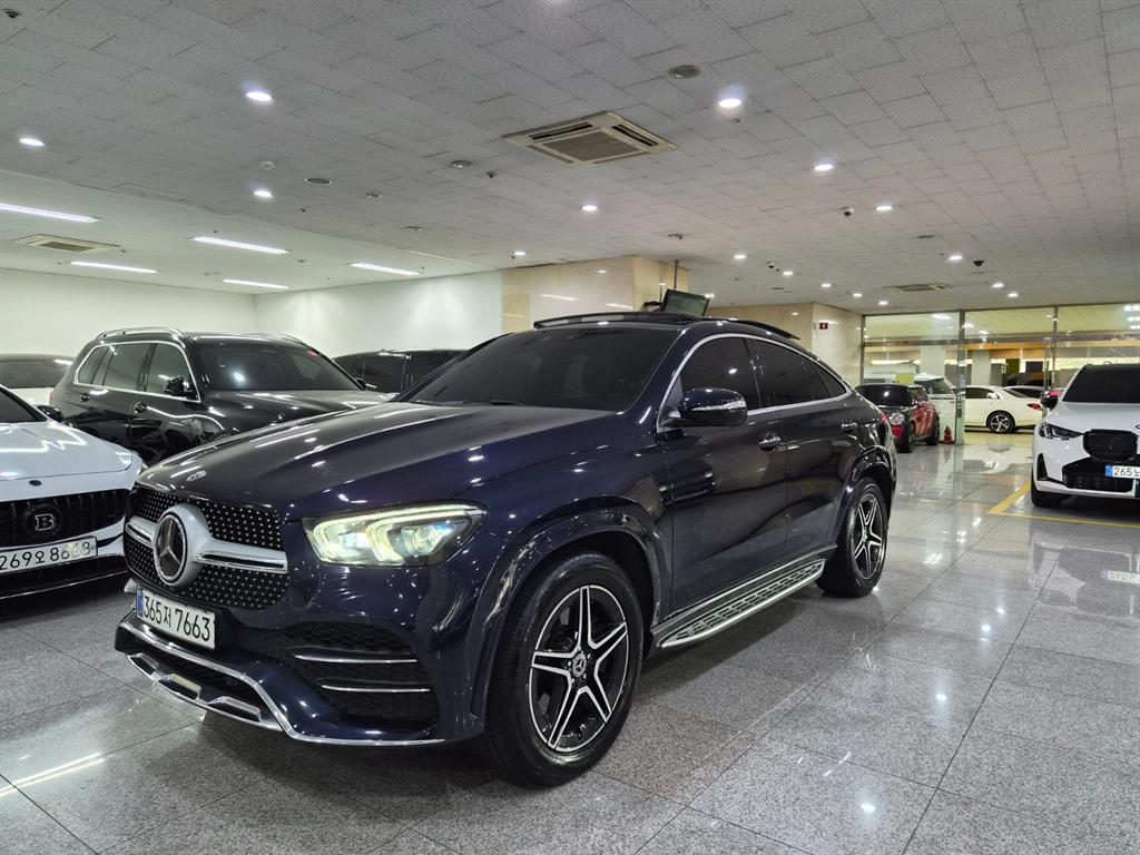 Mercedes Benz GLE Class - Vista 2