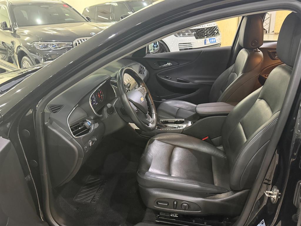 Chevrolet Malibu - Vista 6