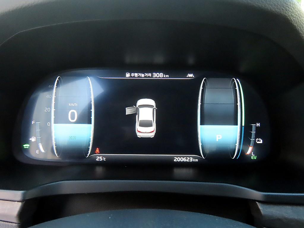 KIA K7 - Vista 9
