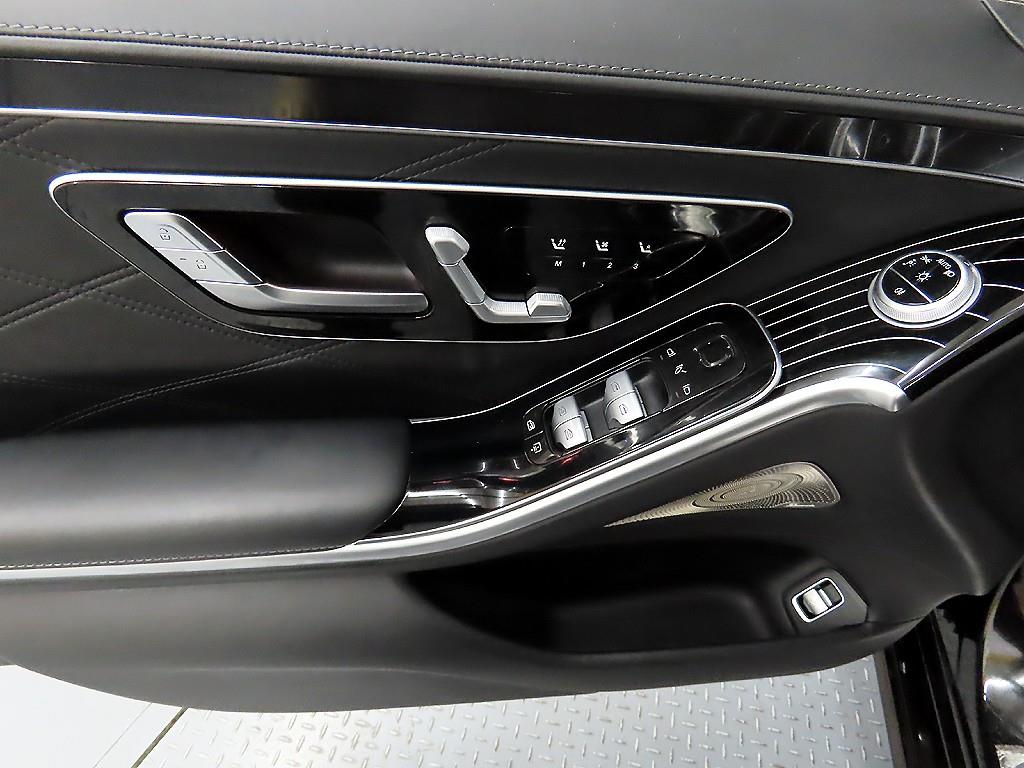 Mercedes Benz S Class - Vista 11