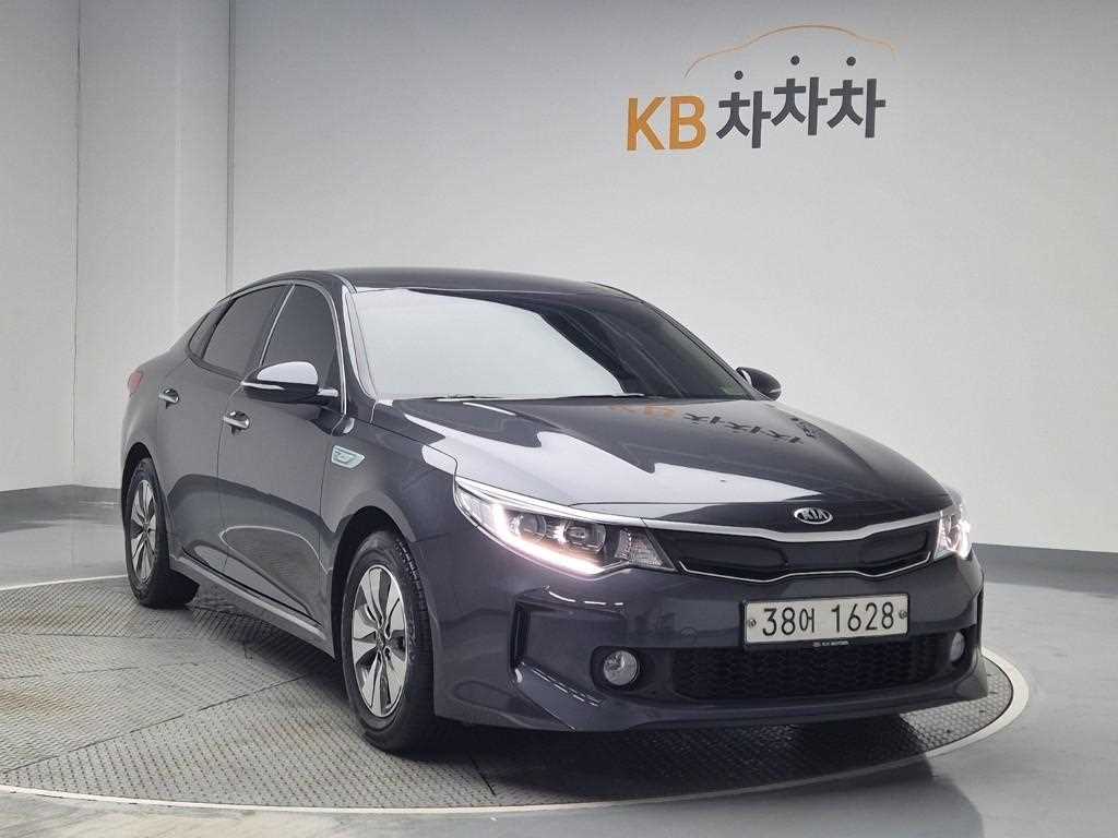 KIA K5 - Vista 4