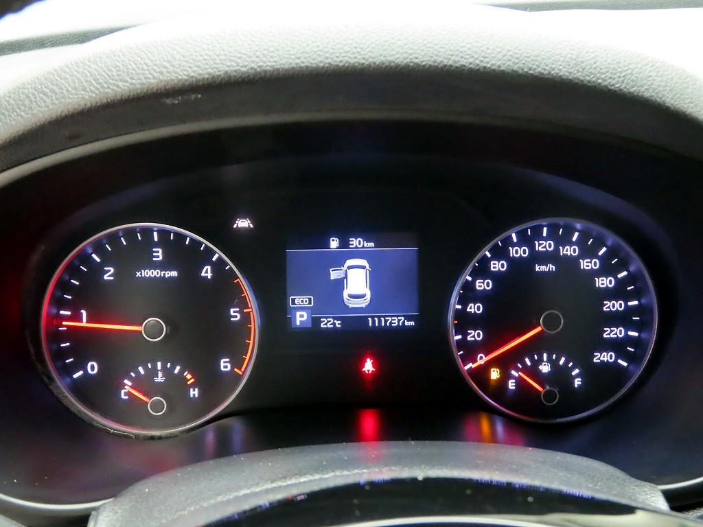 KIA Sportage - Vista 5