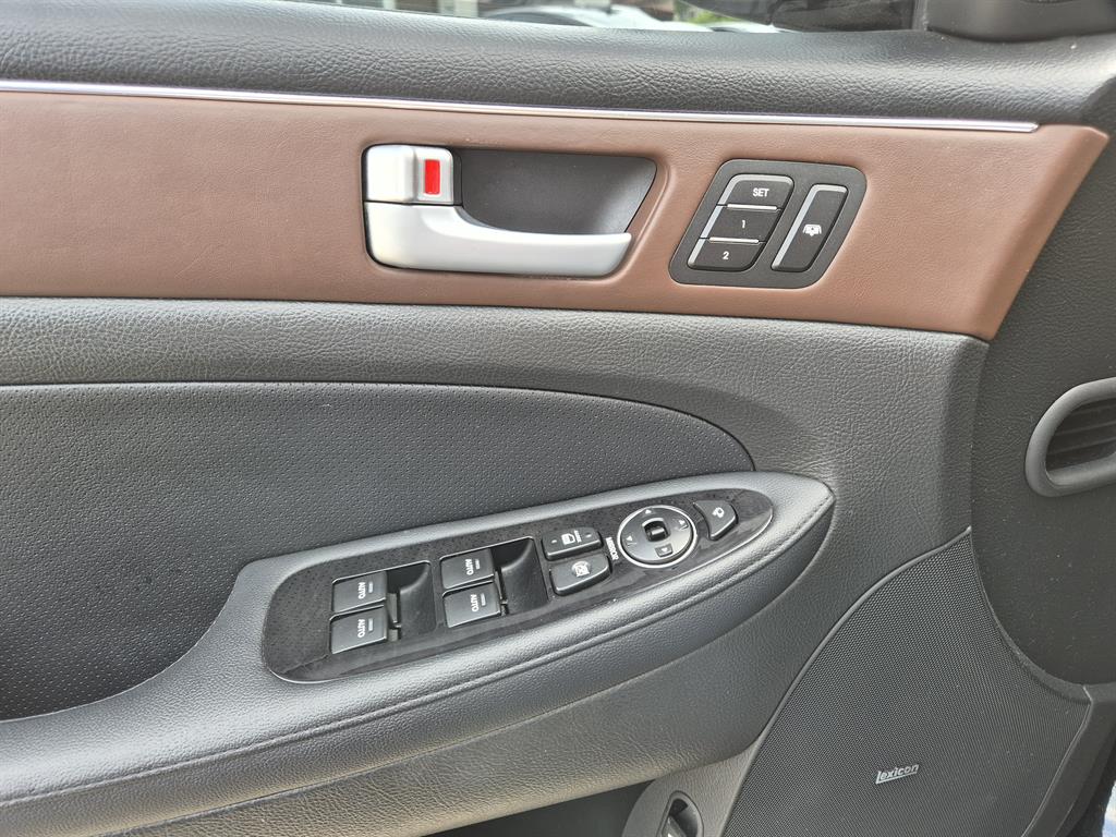 HYUNDAI Genesis 2014 Negro - Importación desde Corea - HF Imports Iquique - Foto 14