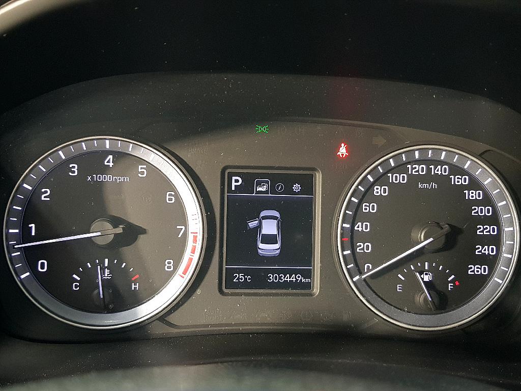 HYUNDAI Sonata - Vista 7