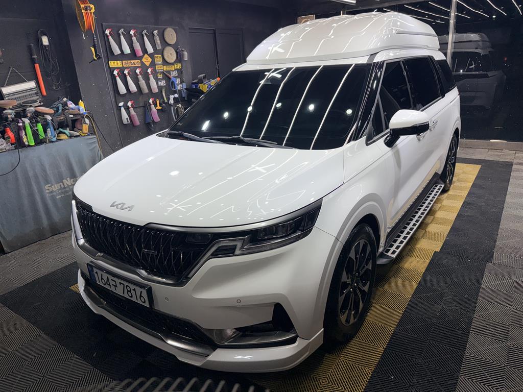 KIA Carnival - Vista 2