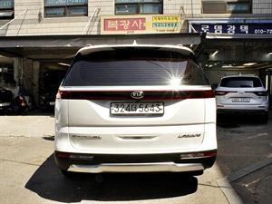 KIA Carnival - Vista 6