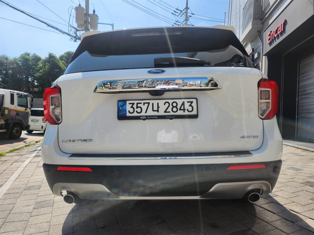 Ford Explorer - Vista 3