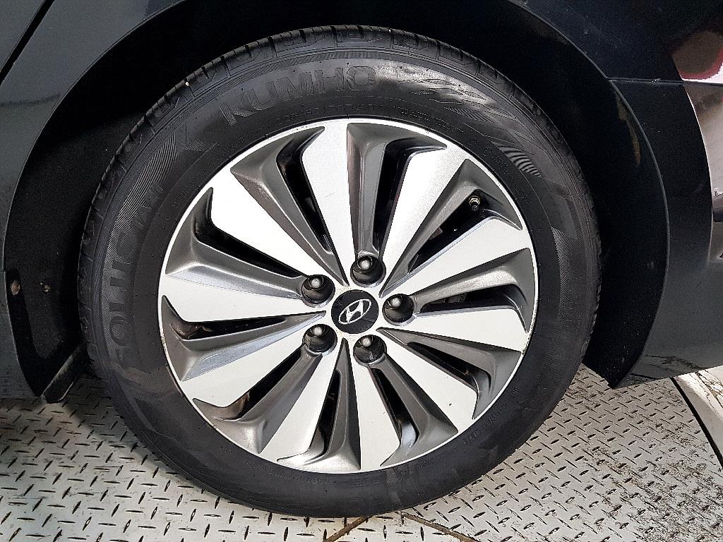 HYUNDAI Grandeur 2016 Negro - Importación desde Corea - HF Imports Iquique - Foto 20