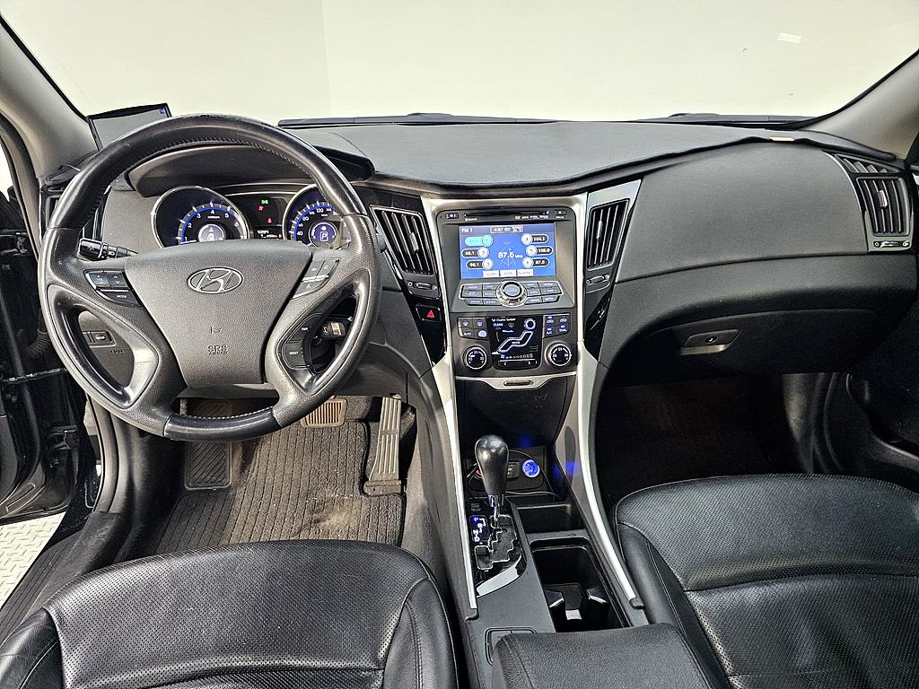 HYUNDAI Sonata - Vista 5
