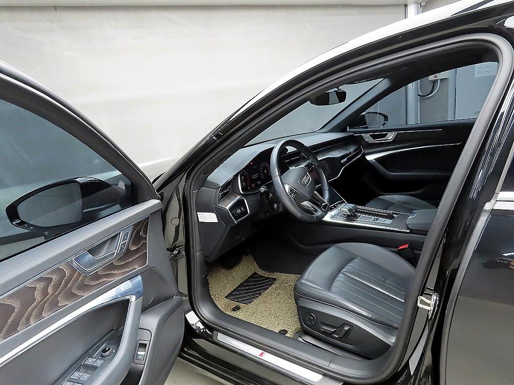 Audi A6 - Vista 5