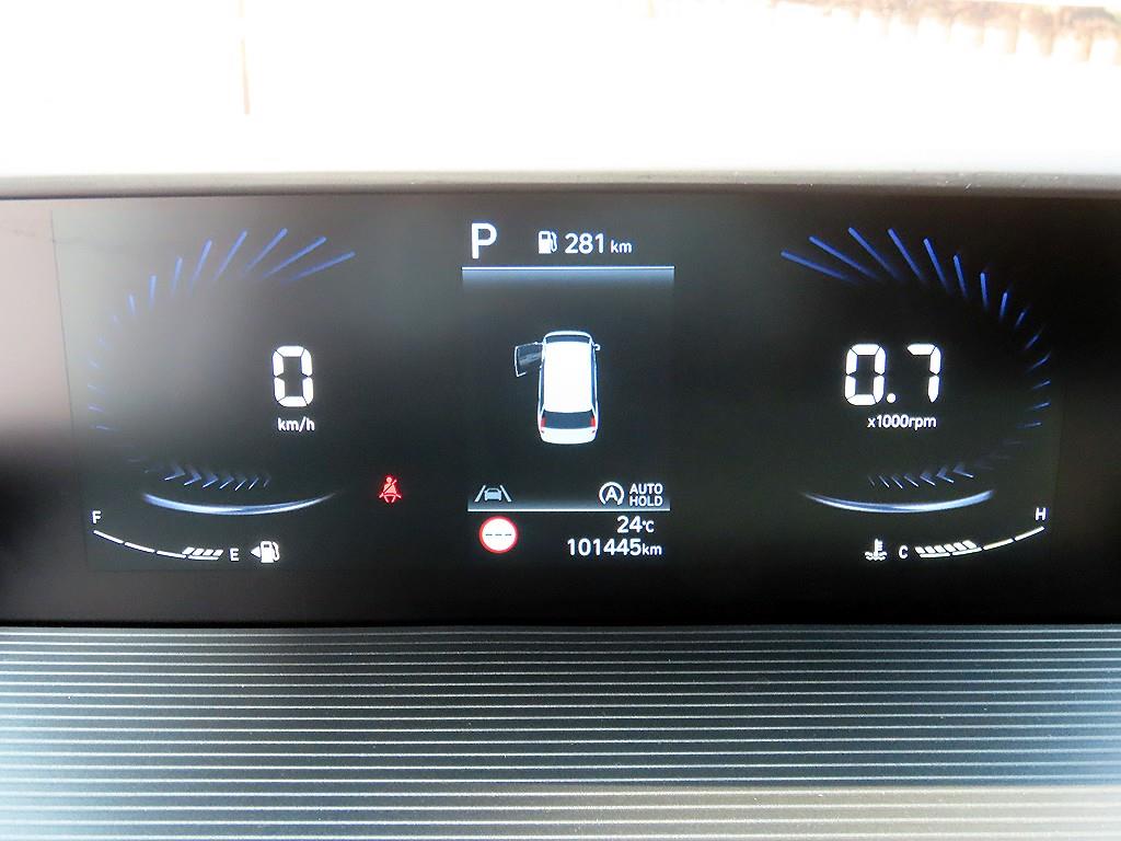 HYUNDAI Staria - Vista 9