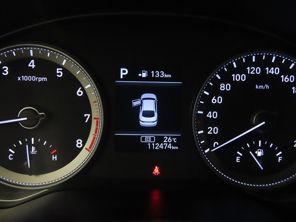 HYUNDAI Grandeur - Vista 9