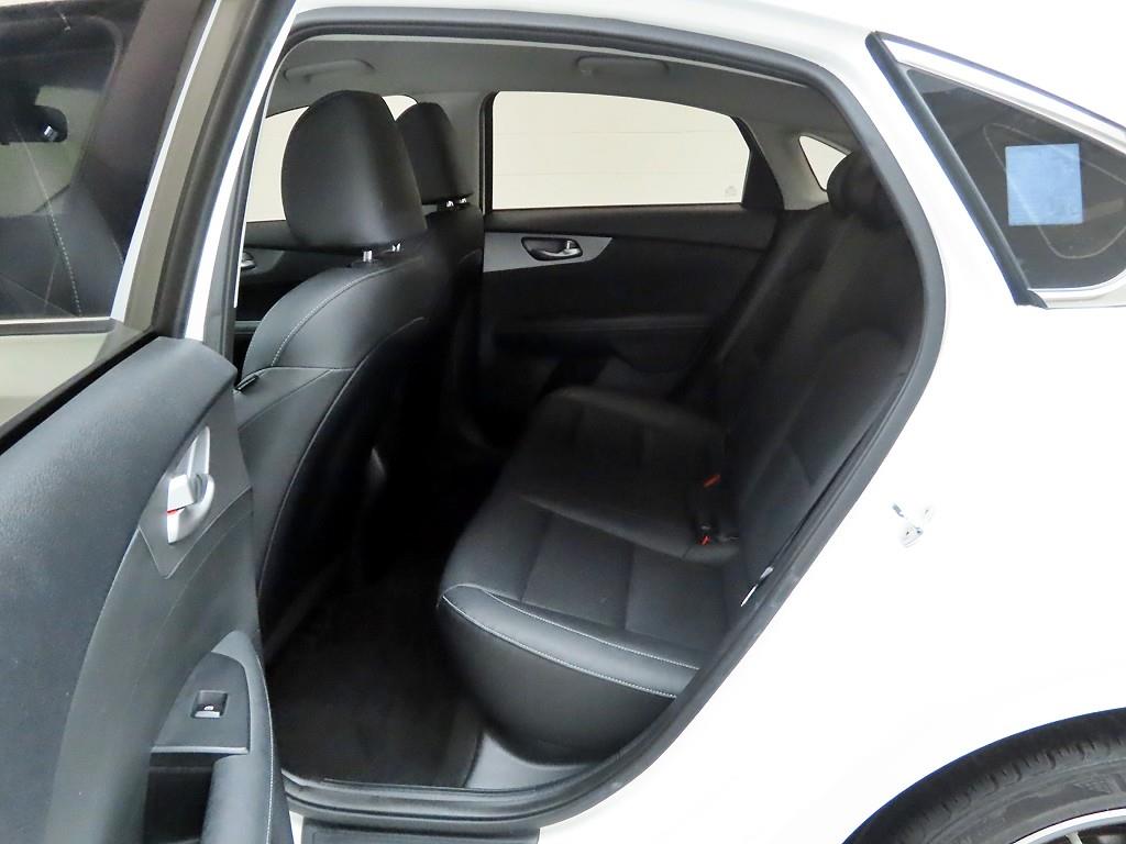 KIA K3 2019 - Importación desde Corea - HF Imports Iquique - Foto 13