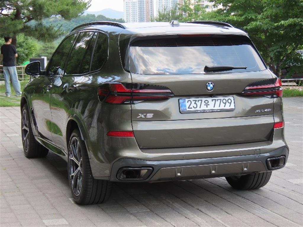 BMW X5 - Vista 6