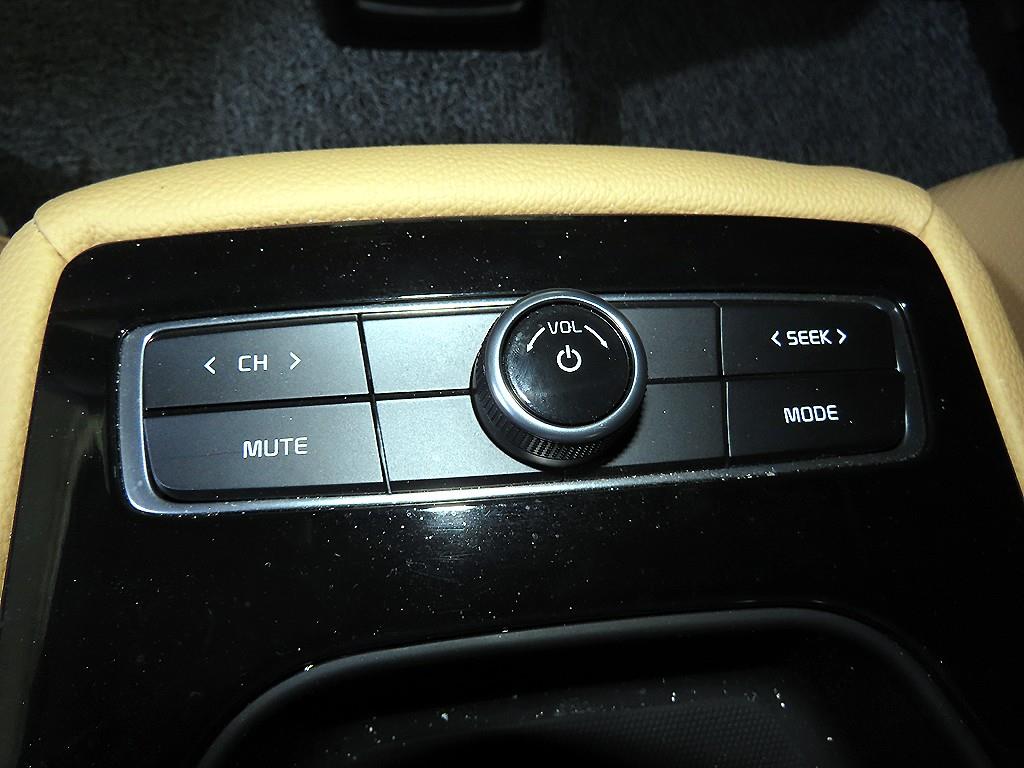 KIA K7 2020 Negro - Importación desde Corea - HF Imports Iquique - Foto 16