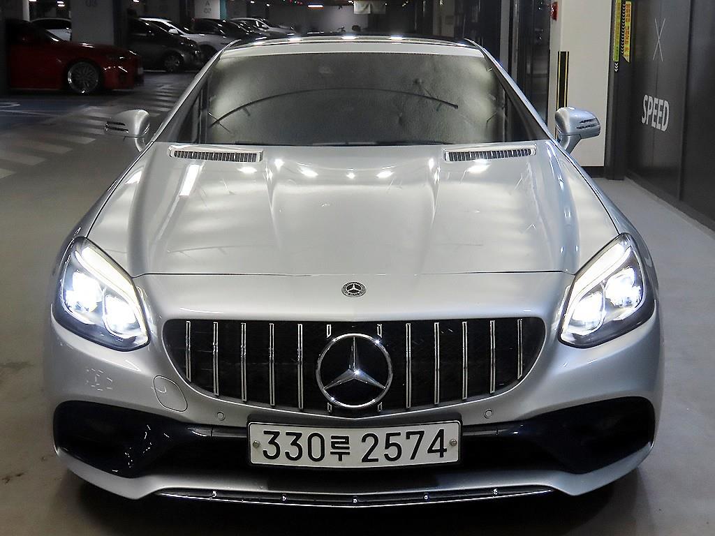 Mercedes Benz SLC Class - Vista 2