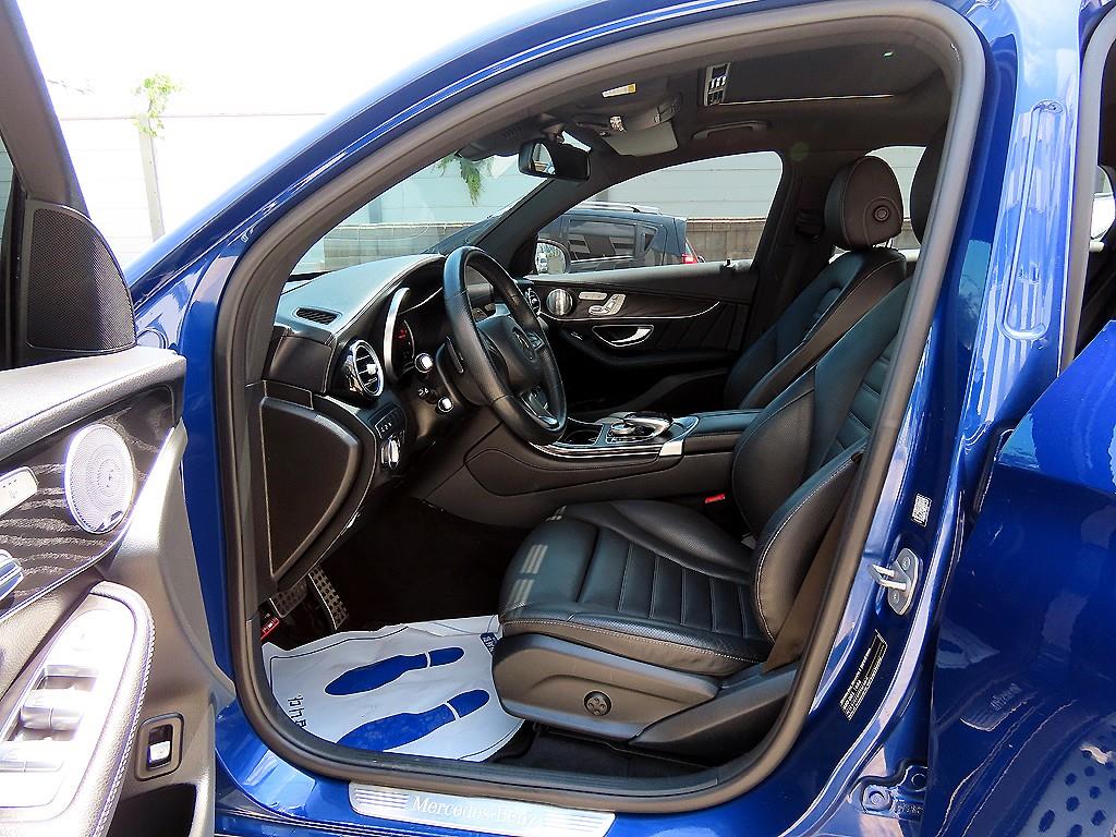 Mercedes Benz GLC Class - Vista 5