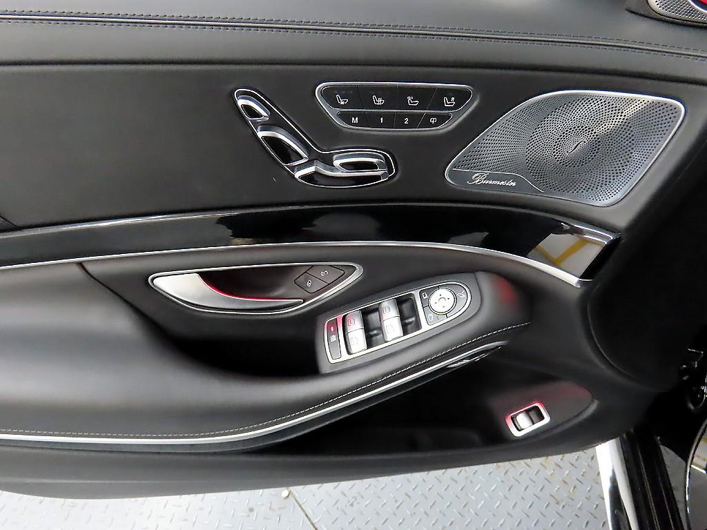 Mercedes Benz S Class - Vista 11