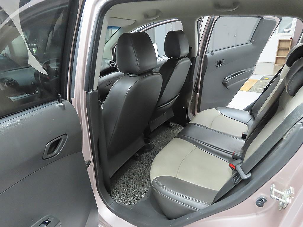 Chevrolet Spark 2012 Morado - Importación desde Corea - HF Imports Iquique - Foto 9