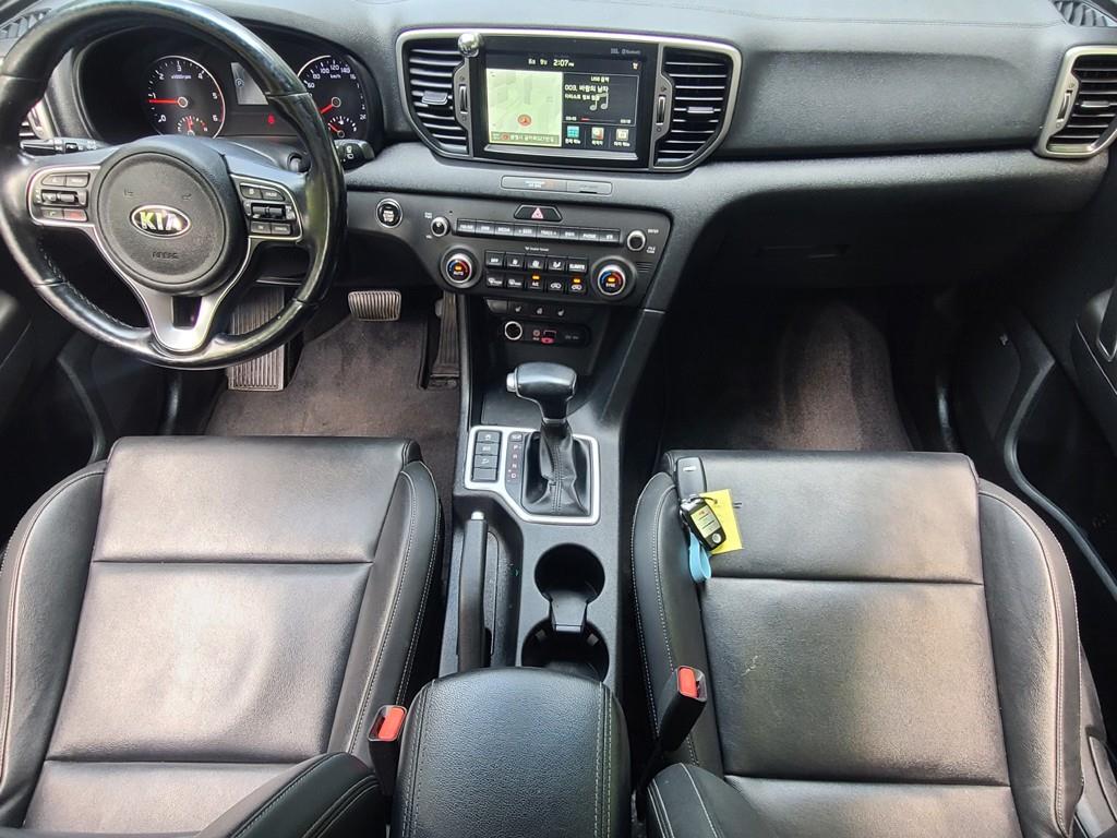 KIA Sportage - Vista 9