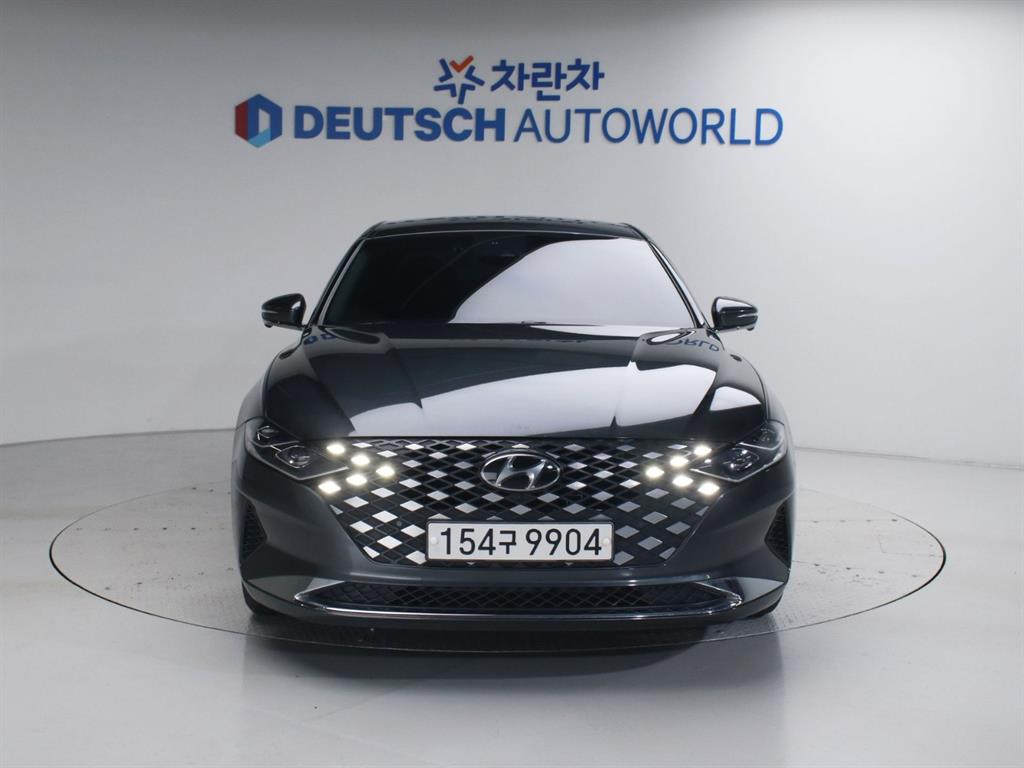HYUNDAI Grandeur - Vista 3