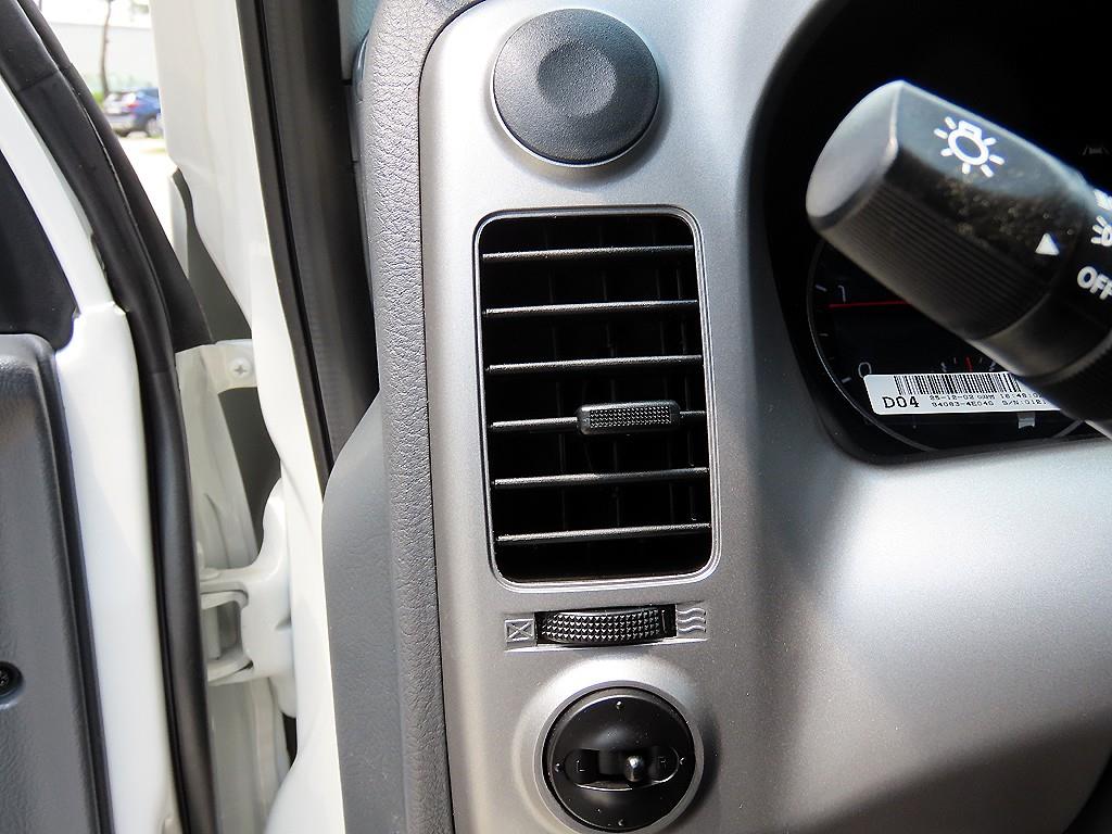 Small Truck Normal Box(High Deck) 2025 Blanco - Importación desde Corea - HF Imports Iquique - Foto 13