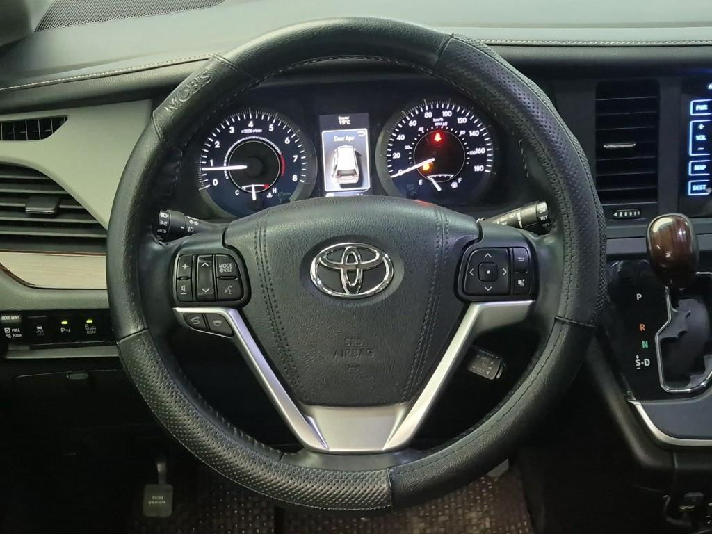 Toyota Siena 2015 Gris - Importación desde Corea - HF Imports Iquique - Foto 13