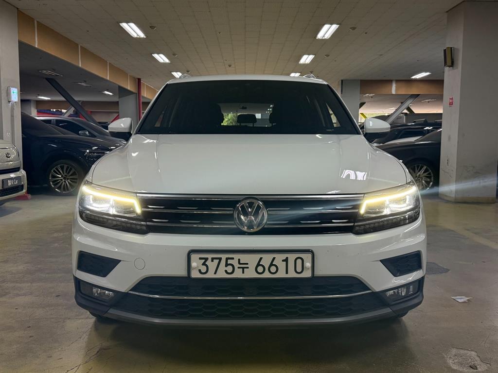Volkswagen Tiguan - Vista 2