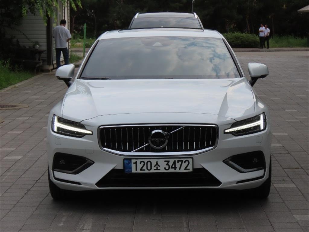 Volvo S60 2021 - Importación desde Corea - HF Imports Iquique - Foto 1