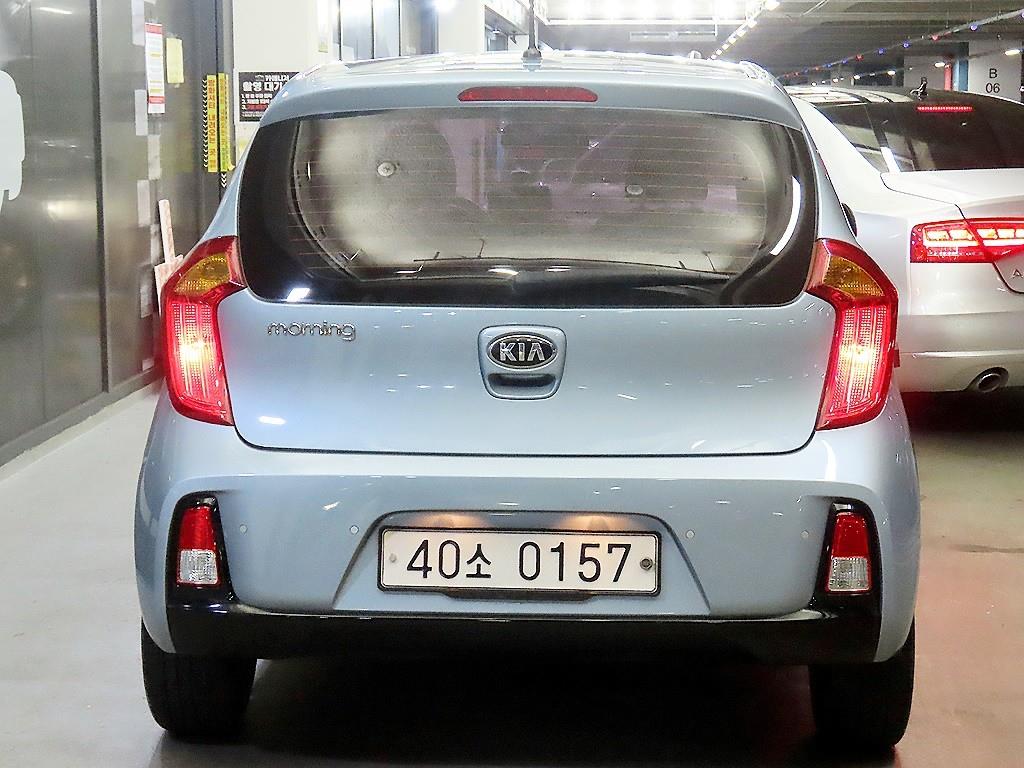 KIA Morning - Vista 5
