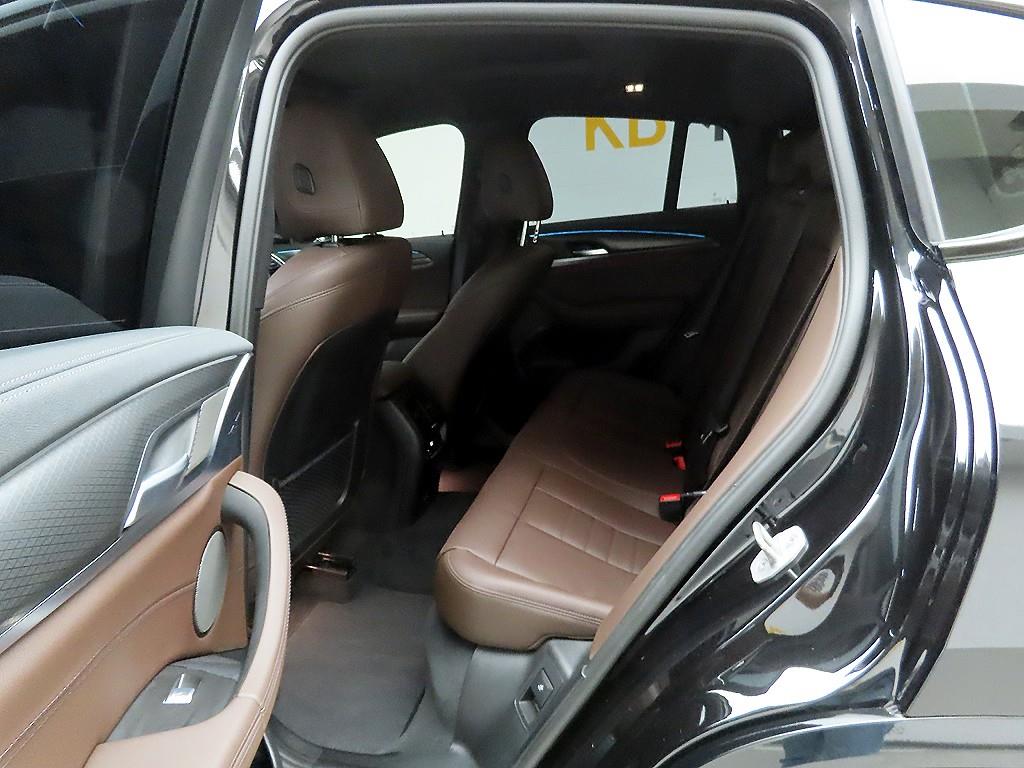 BMW X4 2025 Negro - Importación desde Corea - HF Imports Iquique - Foto 13
