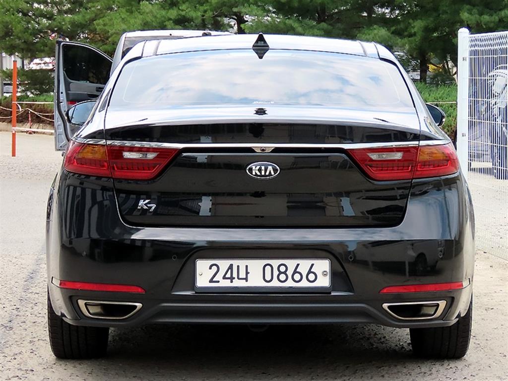 KIA K7 - Vista 4