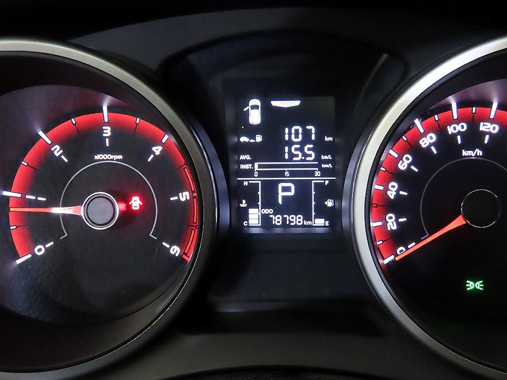 Ssangyong Tivoli - Vista 9